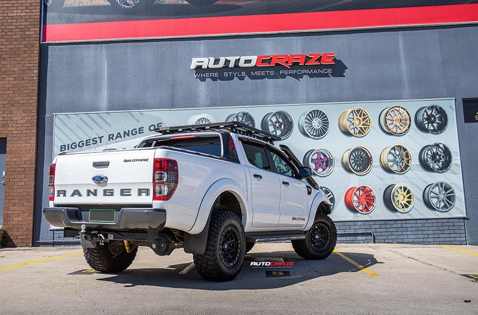 FORD RANGER COVERT MATTE BLACK