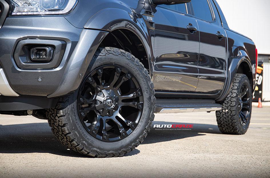 FORD-RANGER-VAPOR-MATTE-BLACK