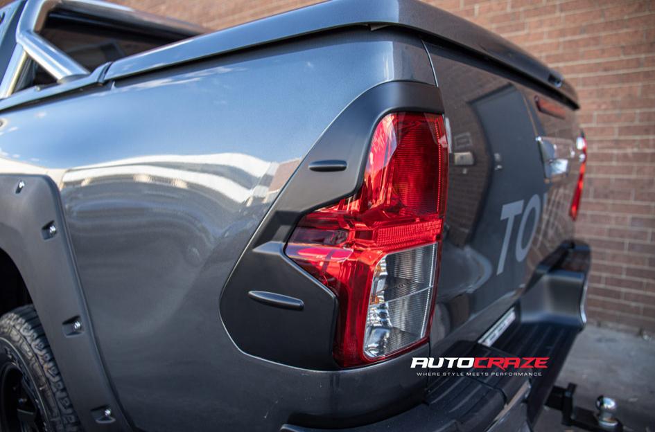 TOYOTA HILUX N80 4WD PROSECUTOR MATTE BLACK