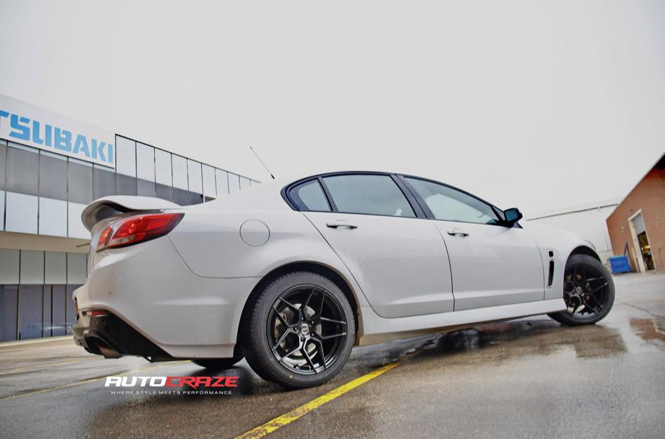 HOLDEN-COMMODORE-DOMINATE-MATTE-BLACK