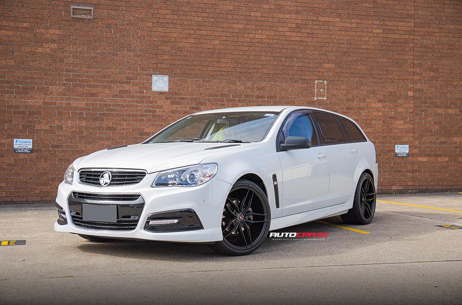 HOLDEN-COMMODORE-IFG37-BLACK