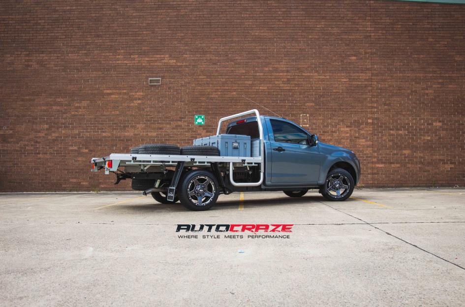 ISUZU DMAX GD04 GRAPHITE WITH MILLED ACCENTS