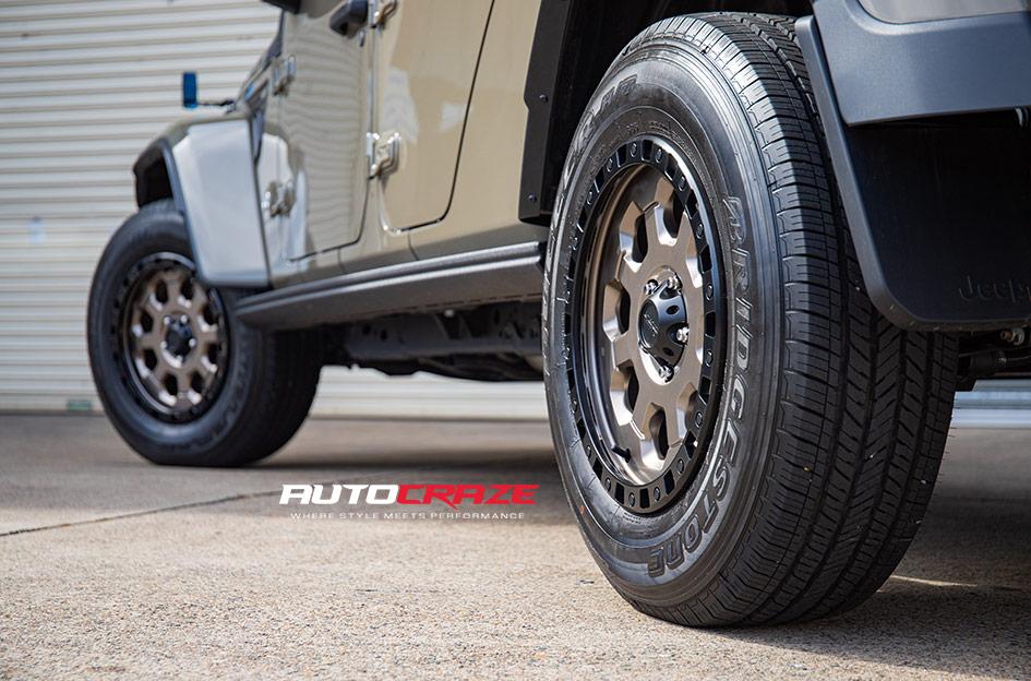 JEEP GLADIATOR AR201 MATTE BRONZE BLACK LIP