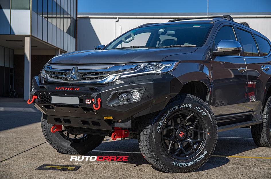 MITSUBISHI PAJERO SABBATH MATTE BLACK