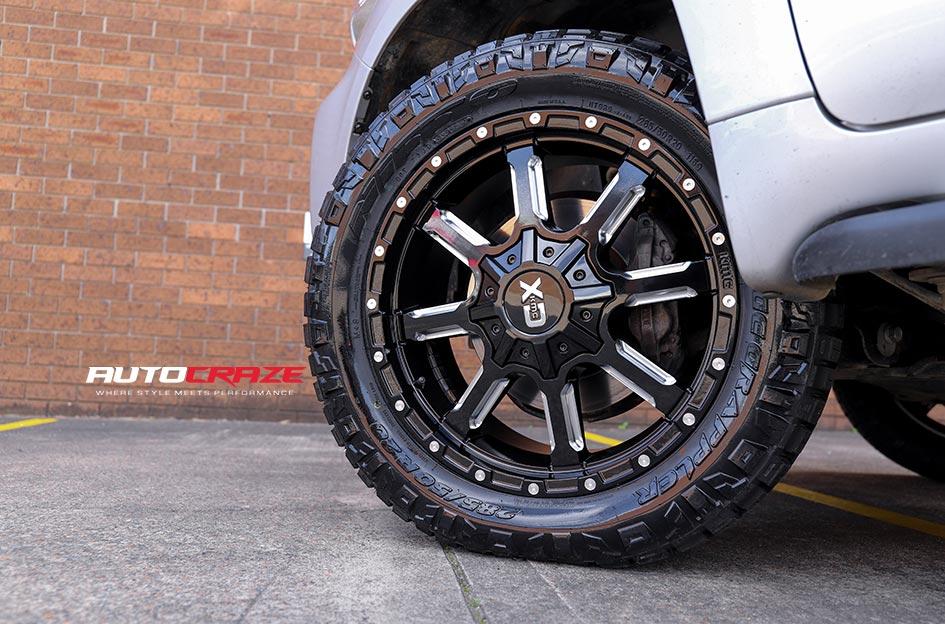 TOYOTA LANDCRUSIER MAMMOTH XD GLOSS BLACK MILLED