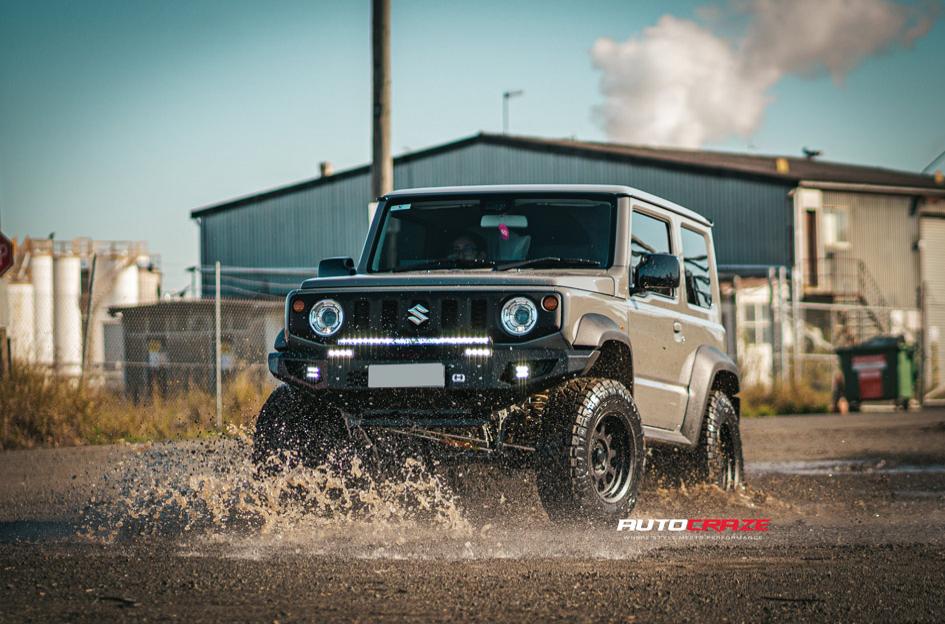 SUZUKI JIMNY STADIUM MATTE BLACK
