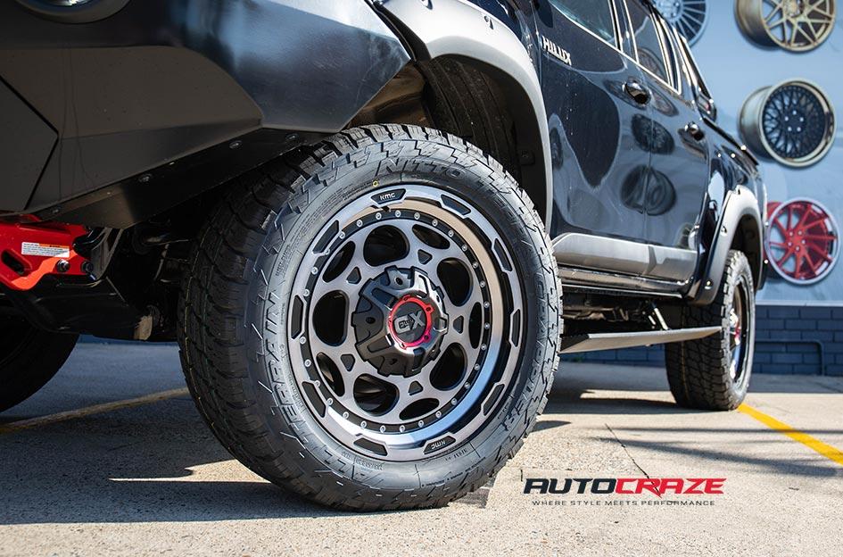 TOYOTA HILUX 4WD DEMODOG XD SATIN BLACK GREY TINTED CLEAR COAT