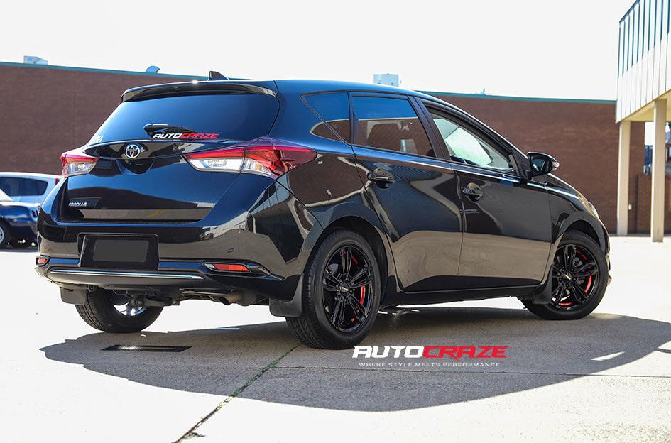 TOYOTA COROLLA REDBACK PIANO BLACK RED UNDERCUT