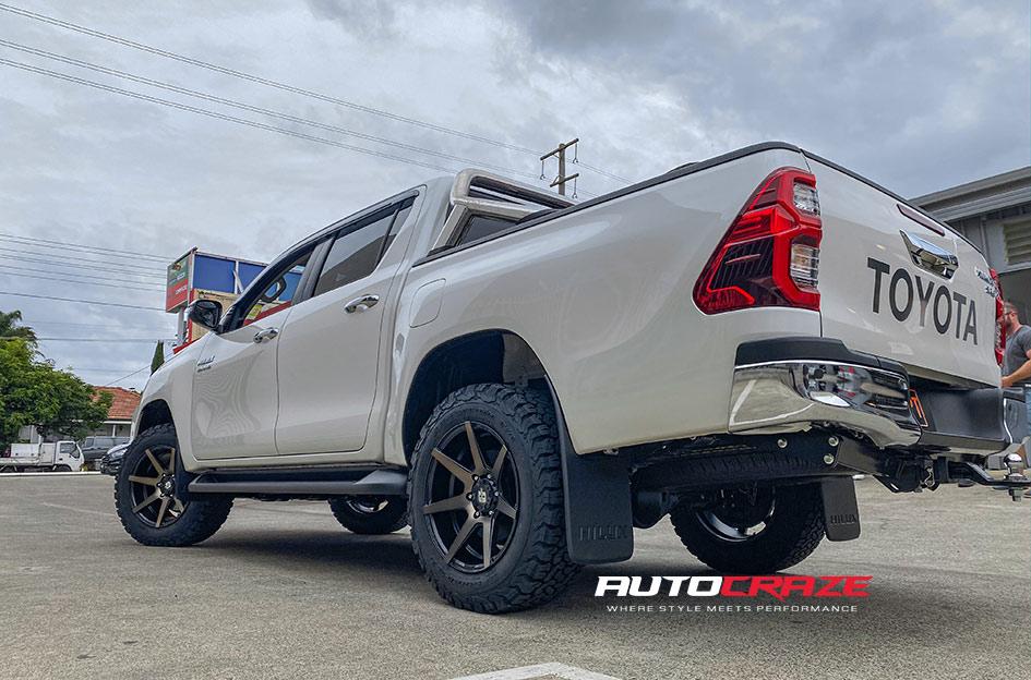 TOYOTA HILUX 4WD AVALANCHE MACHINED FACE MATTE BLACK DARK TINT