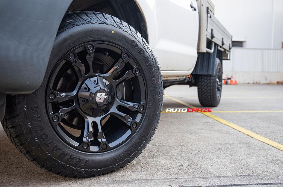 TOYOTA HILUX N70 4WD BROOKLYN MATTE BLACK