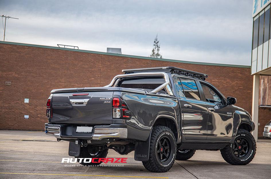 TOYOTA HILUX N80 4WD PROSECUTOR MATTE BLACK