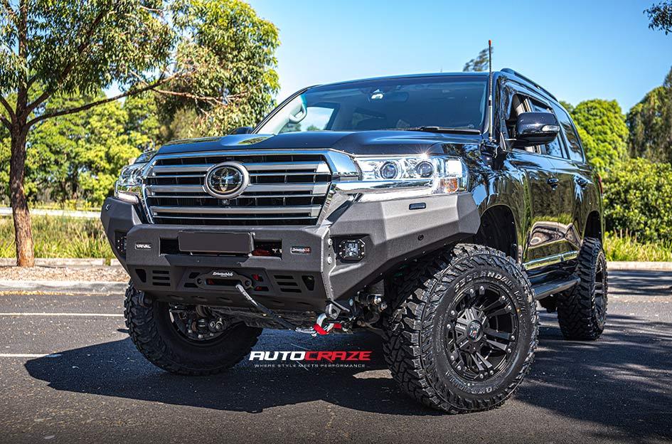 TOYOTA LANDCRUISER MONSTER XD MATTE BLACK