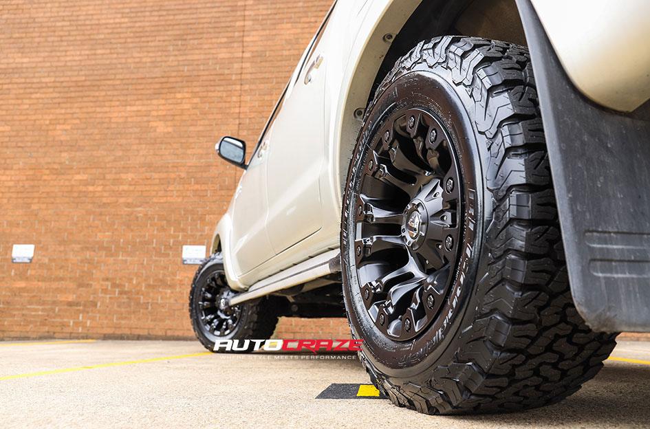 TOYOTA LANDCRUSIER VAPOR MATTE BLACK