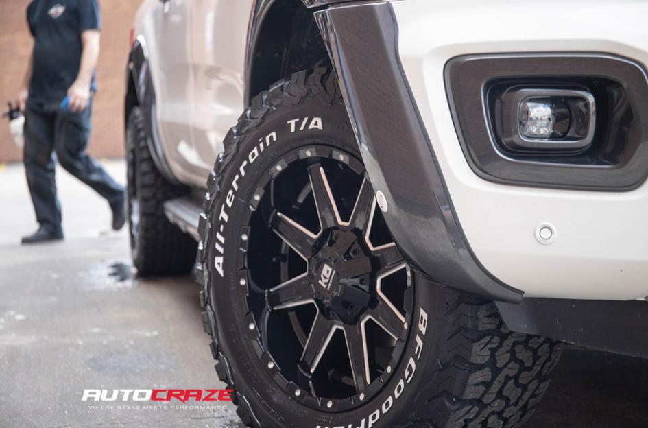 FORD RANGER BLADE OR GLOSS BLACK MILLED