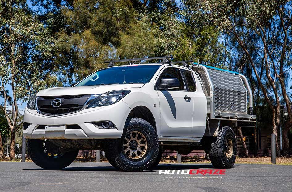 MAZDA BT 50 HURRICANE SATIN BRONZE BLACK LIP