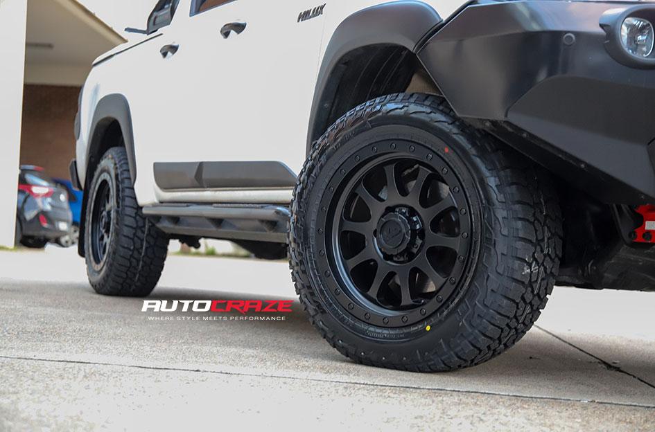 TOYOTA HILUX N80 RUGGED X HURRICANE SATIN BLACK