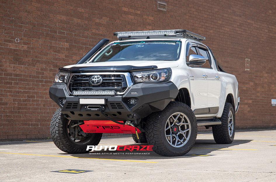 TOYOTA HILUX 4WD SABBATH HYPERBLACK