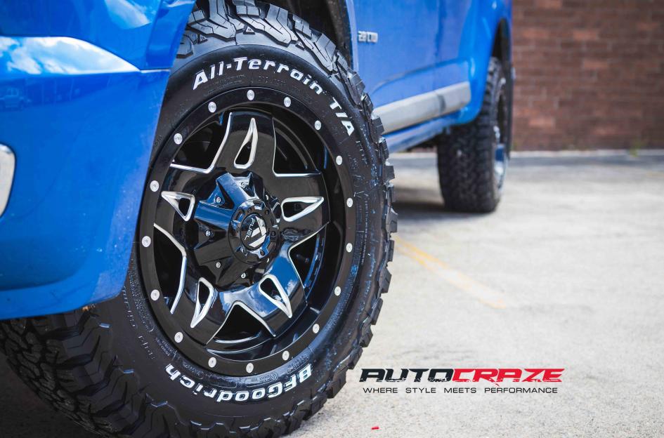 HOLDEN COLORADO FULL BLOWN GLOSS BLACK MILLED ACCENTS