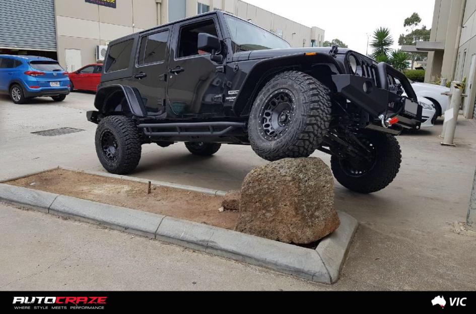 JEEP WRANGLER HOLESHOT XD SATIN BLACK
