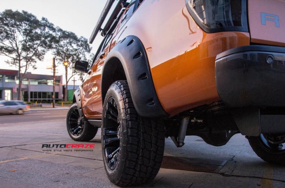 FORD-RANGER-VAPOR-MATTE-BLACK
