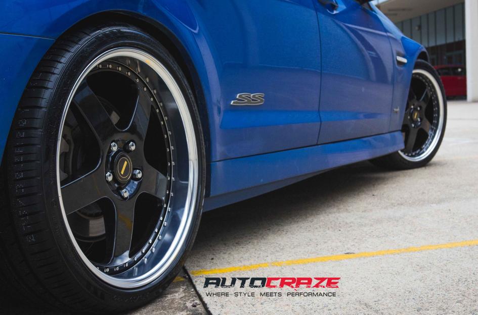 HOLDEN-COMMODORE-VE-UTE-FR-BLACK-MACHINED-LIP