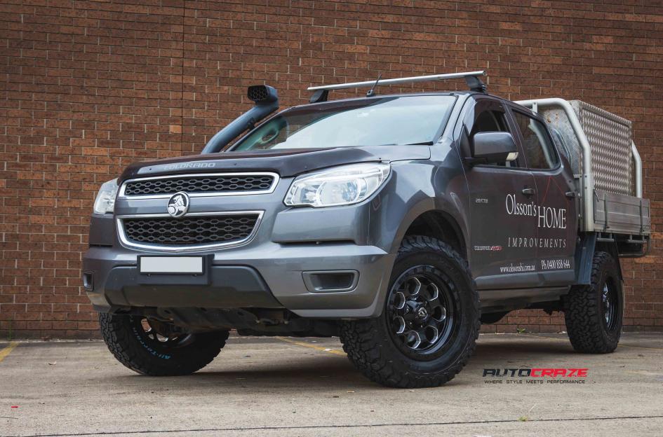 HOLDEN COLORADO SAVAGE GLOSS BLACK MILLED ACCENTS