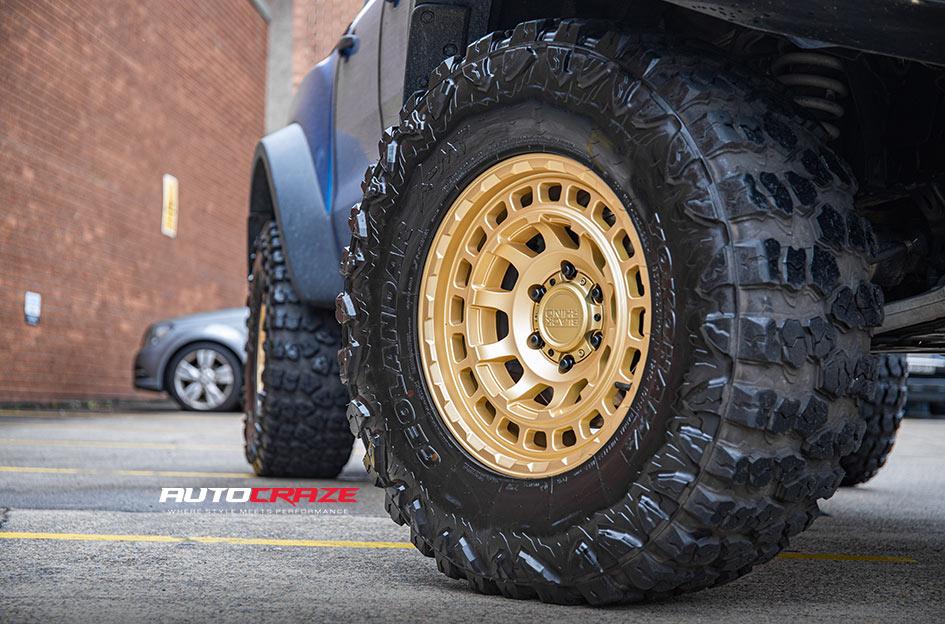 FORD RANGER RAPTOR CHAMBER MATTE GOLD