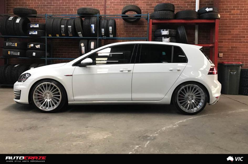 VOLKSWAGEN GOLF IND T SILVER MACHINED FACE 4