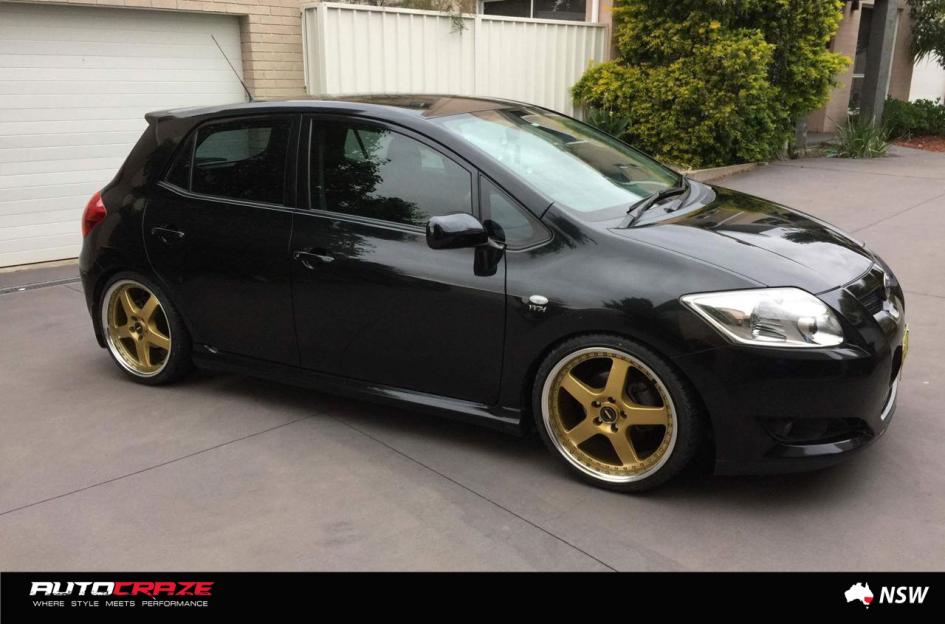 TOYOTA COROLLA FR 1 GOLD POLISH LIP