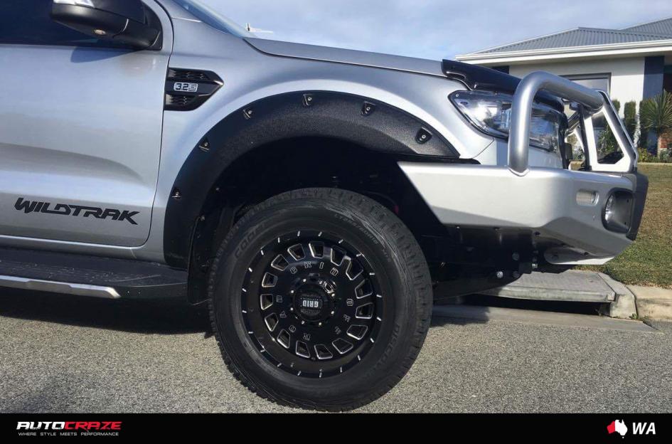 FORD RANGER GD03 GLOSS BLACK MILLED ACCENTS