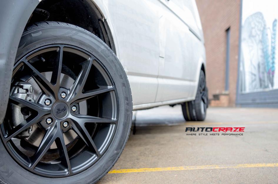 VOLKSWAGEN TRANSPORTER MISANO MATTE BLACK