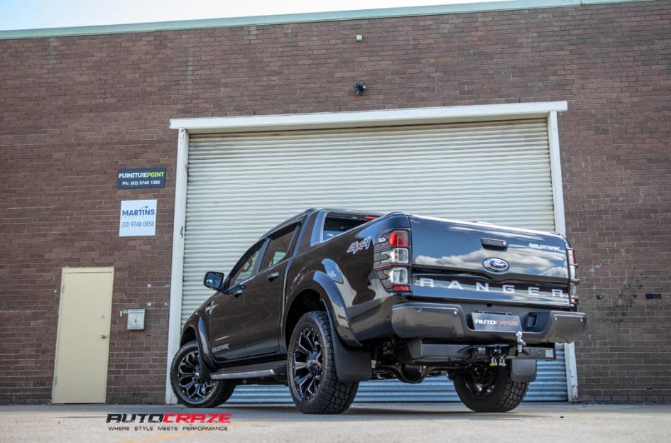 FORD RANGER ASSAULT GLOSS BLACK MILLED ACCENTS