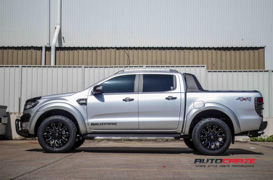 FORD RANGER BATTLE AXE GLOSS BLACK MILLED ACCENTS