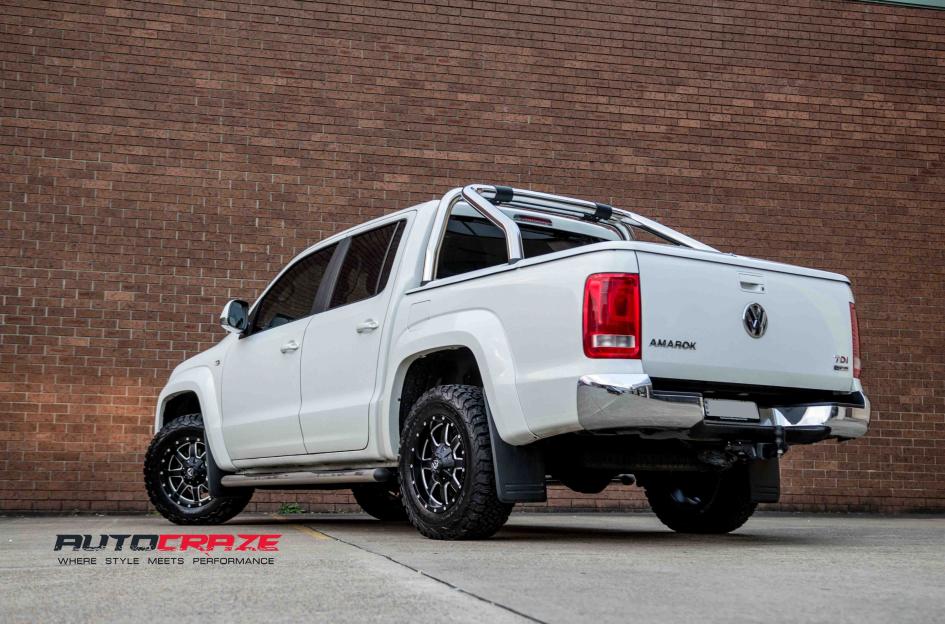 VOLKSWAGEN AMAROK MAVERICK GLOSS BLACK MILLED ACCENTS