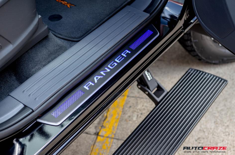 FORD RANGER HEIST SATIN BLACK