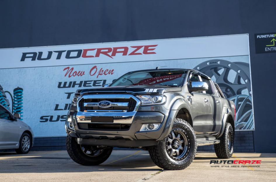 FORD-RANGER-TROPHY-MATTE-ANTHRACITE-WITH-BLACK-RING