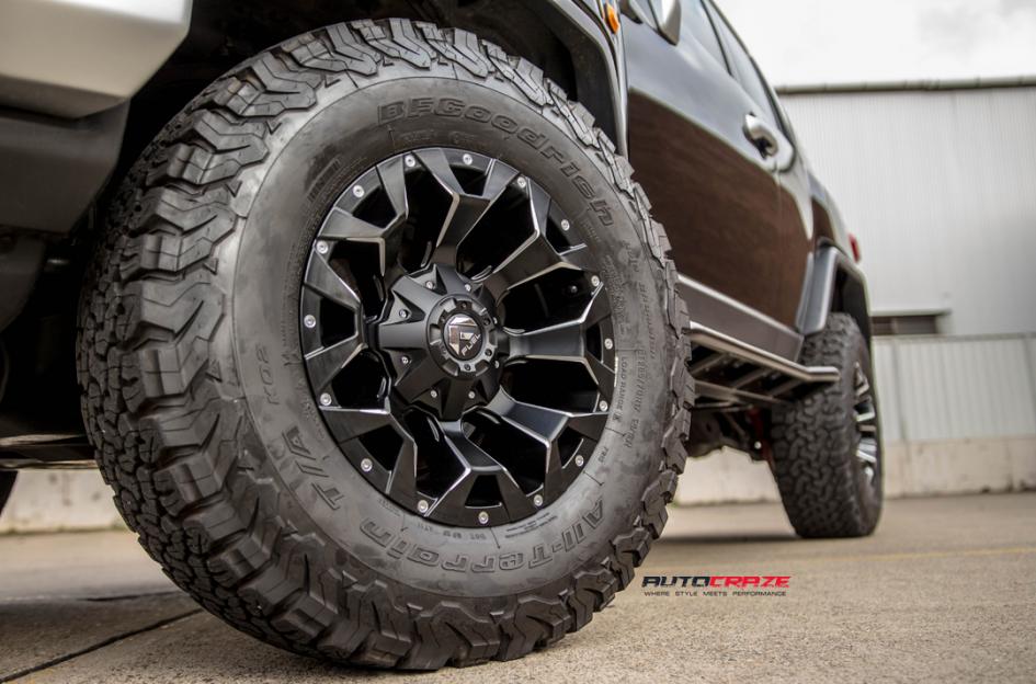 TOYOTA FJ CRUISER ASSAULT GLOSS BLACK MILLED ACCENTS