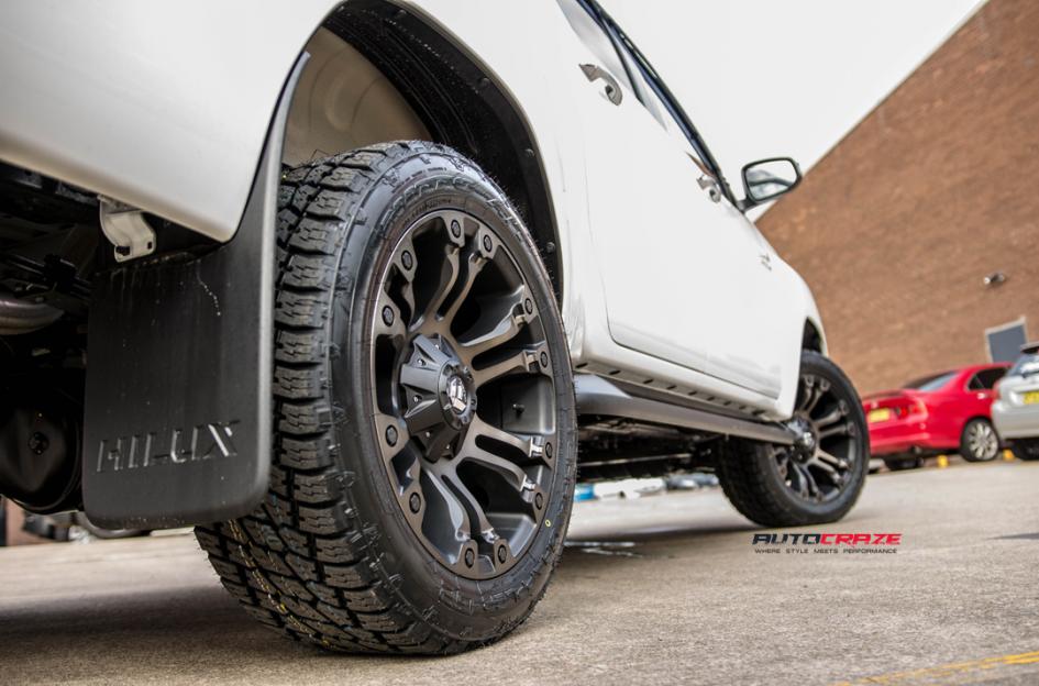 TOYOTA HILUX N80 4WD VAPOR BLACK MACHINED WITH DARK TINT