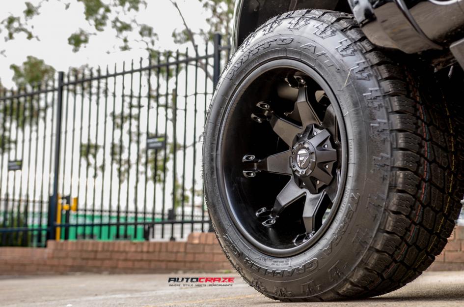 FORD RANGER OCTANE MATTE BLACK 4