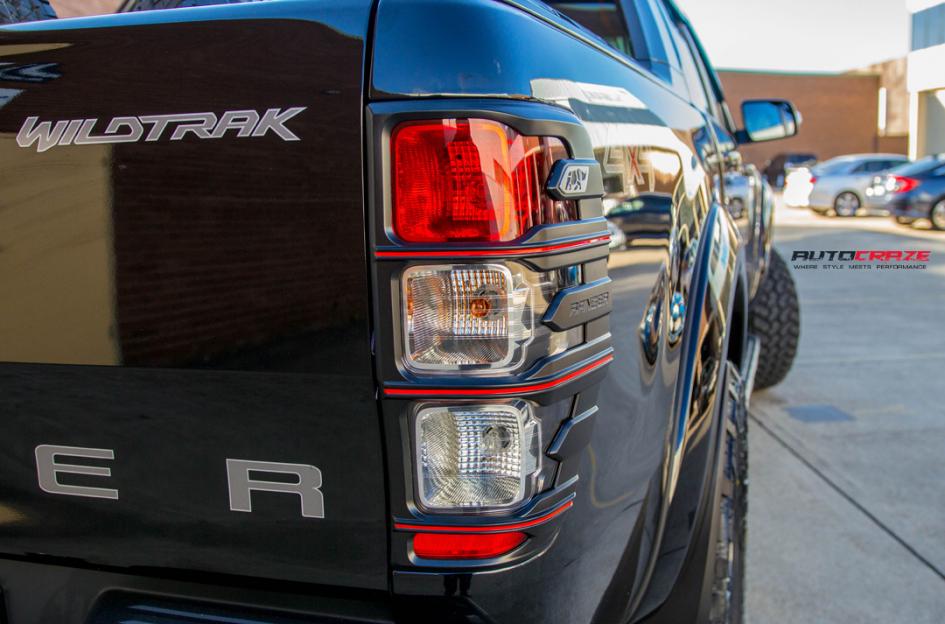 FORD-RANGER-VAPOR-MATTE-BLACK