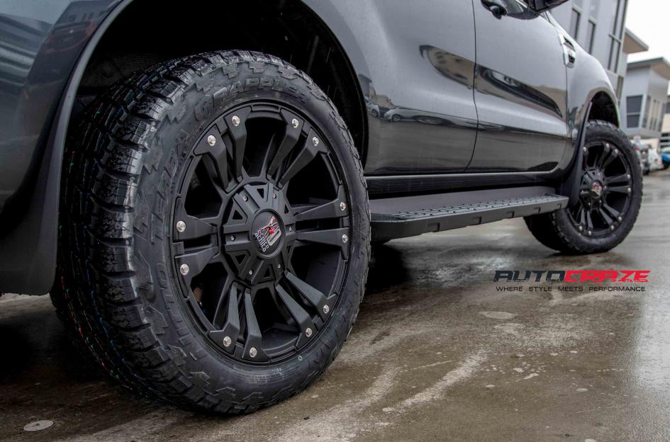 FORD EVEREST MONSTER XD 2 MATTE BLACK