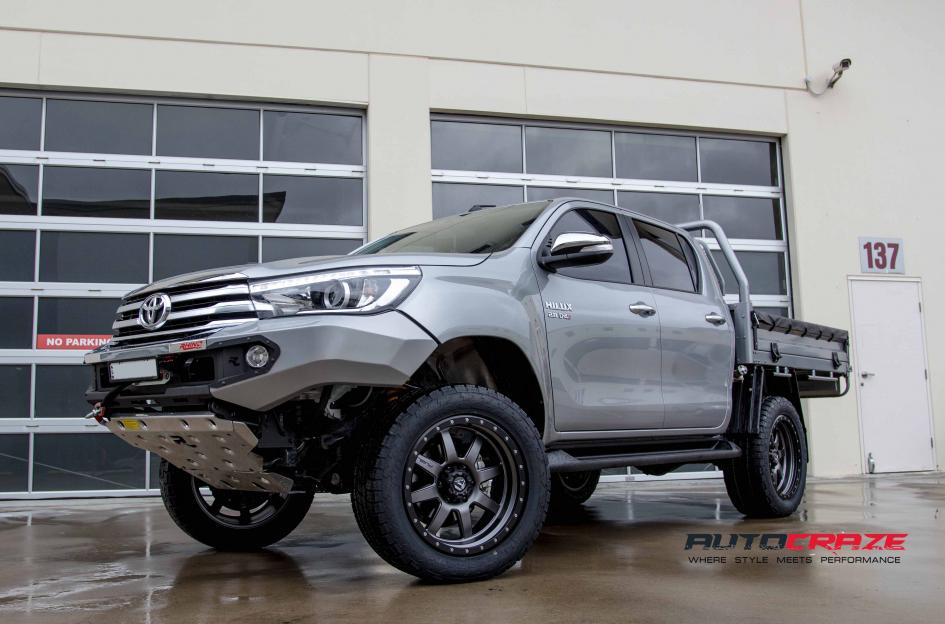 TOYOTA HILUX N80 4WD TROPHY MATTE ANTHRACITE WITH BLACK RING