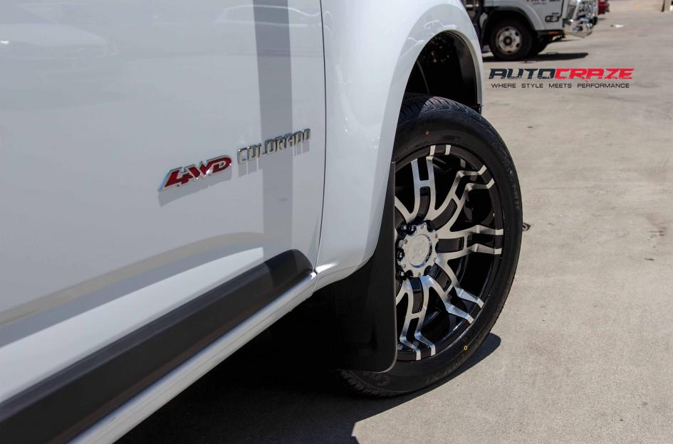 HOLDEN COLORADO HE835 GLOSS BLACK MACHINED FACE