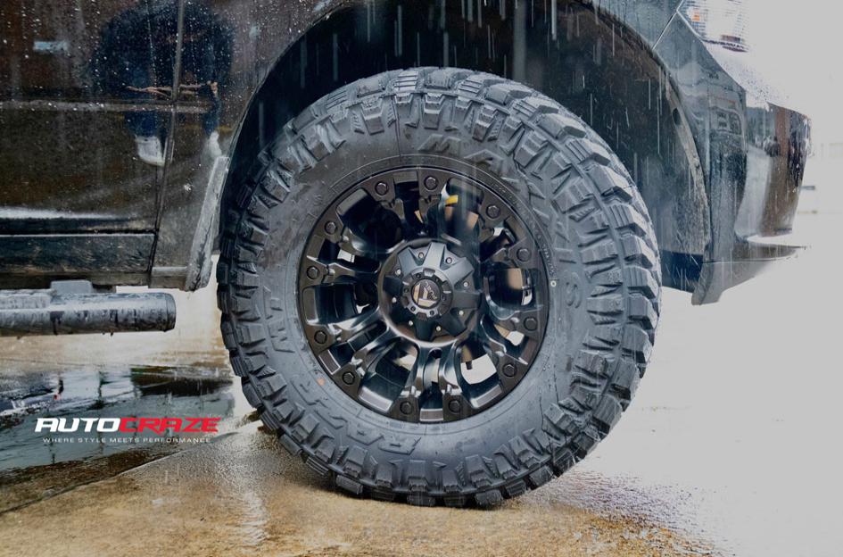 DODGE-RAM-VAPOR-MATTE-BLACK