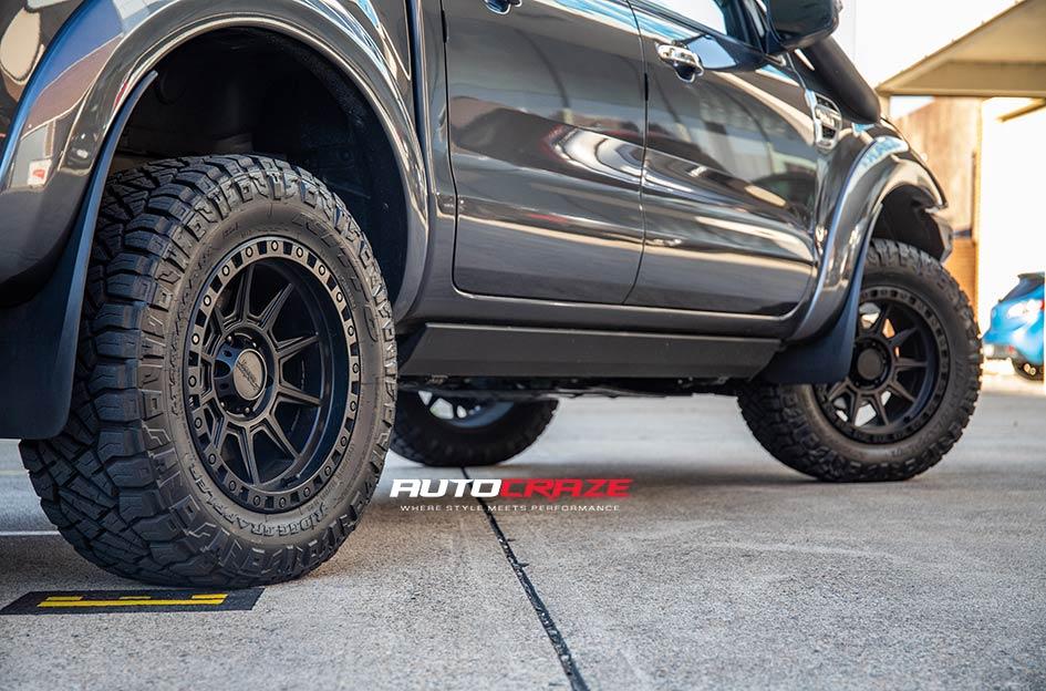 FORD RANGER AX202 CAST IRON BLACK