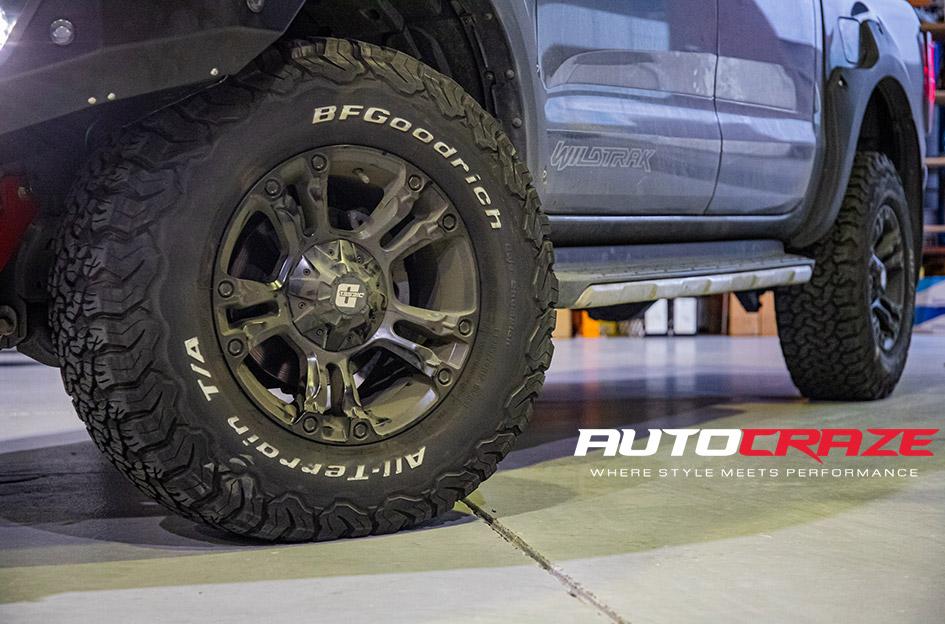 FORD RANGER BROOKLYN BLACK MACHINED WITH DARK TINT