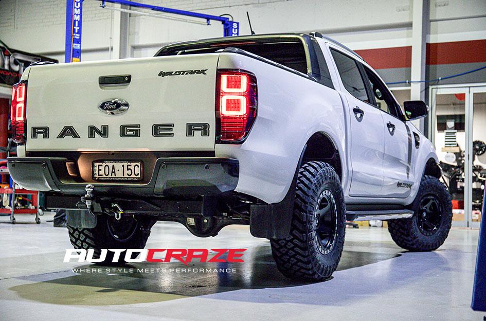 FORD RANGER WARP SATIN BLACK