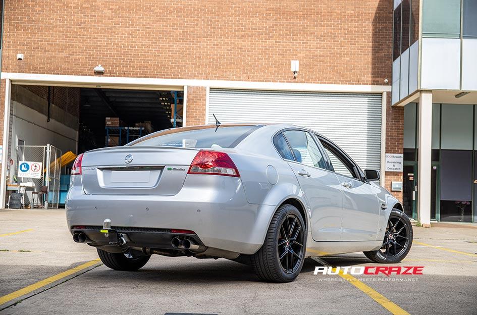HOLDEN-COMMODORE-IFG-39-BLACK
