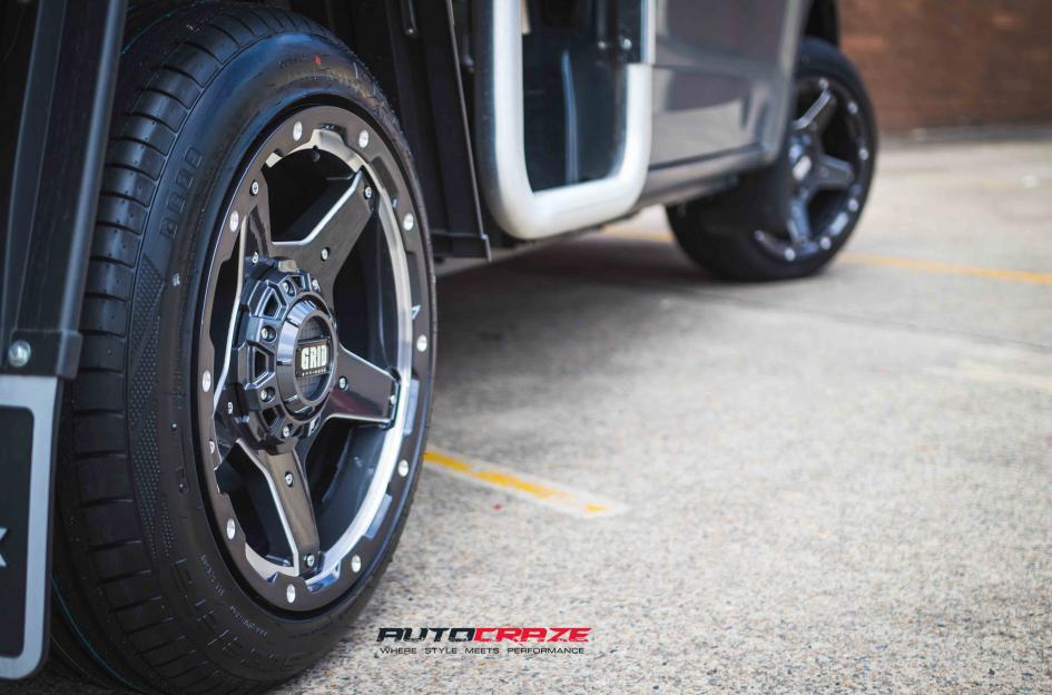 ISUZU DMAX GD04 GRAPHITE WITH MILLED ACCENTS