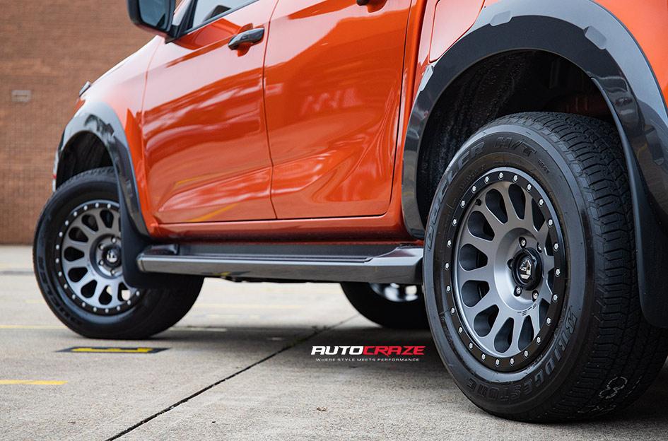 ISUZU DMAX VECTOR ANTHRACITE